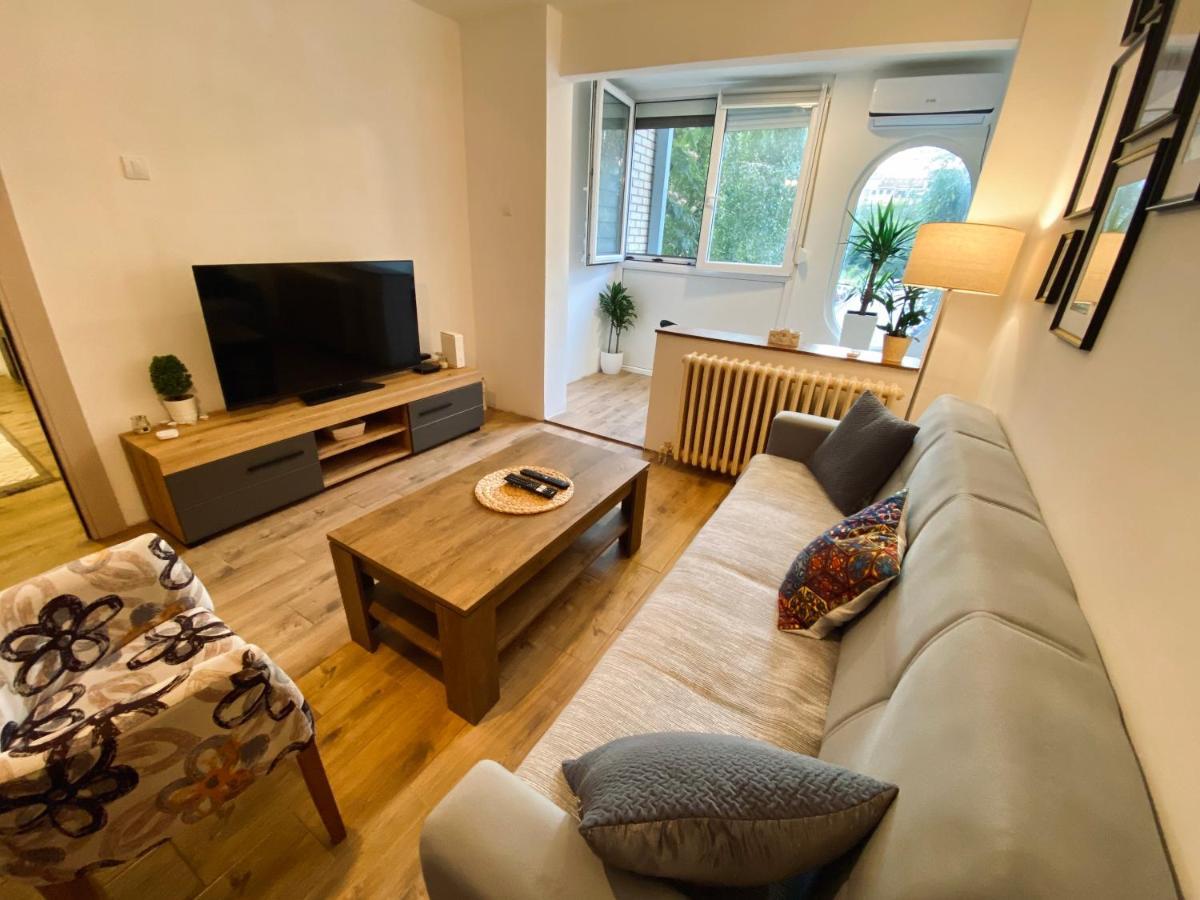 Apartman Ann II Панчево Экстерьер фото